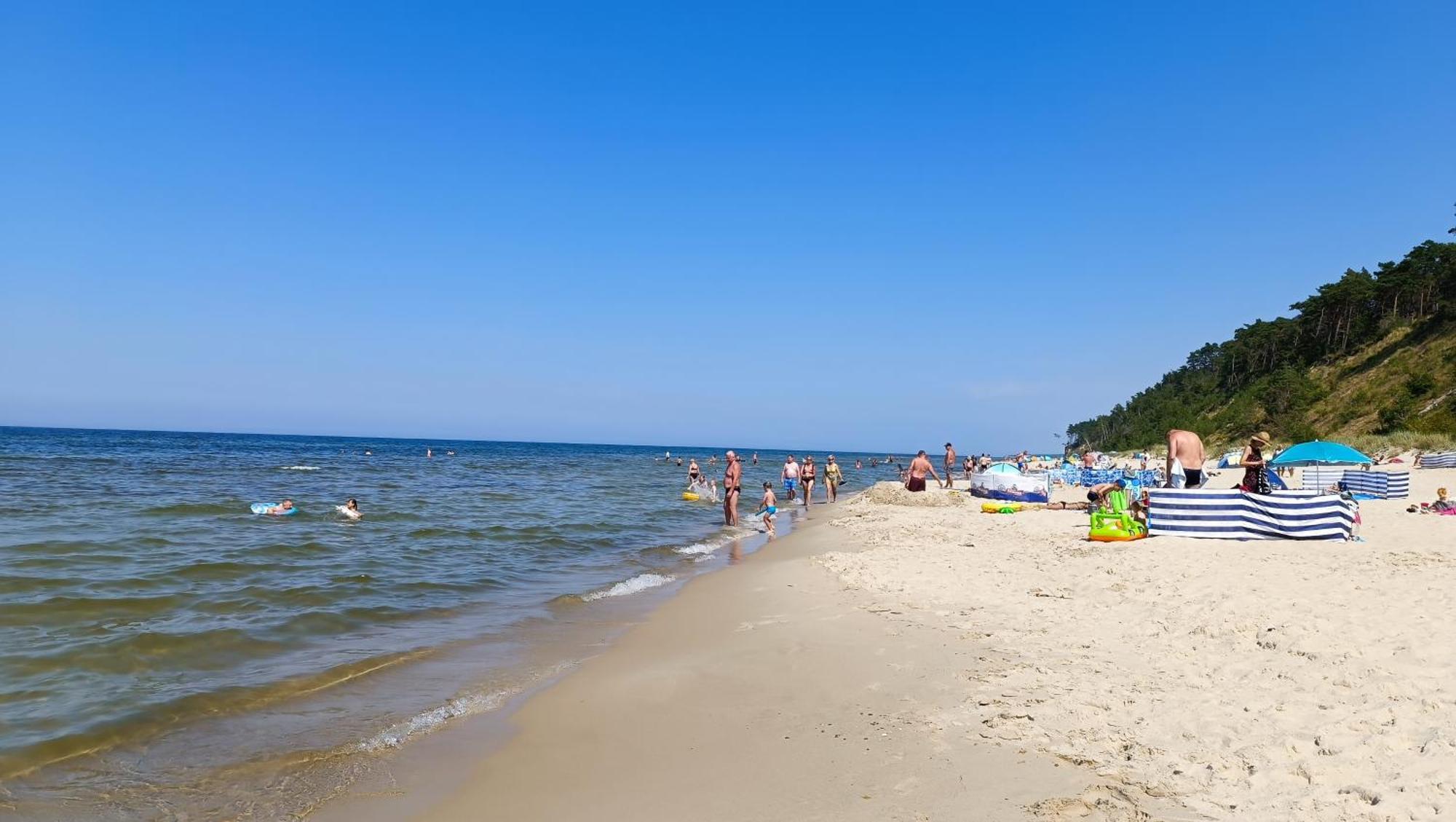 Szary Domek Nad Jeziorem Kołczewo Exterior foto